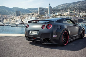 cf选手高颜值引关注，妥妥的偶像派！